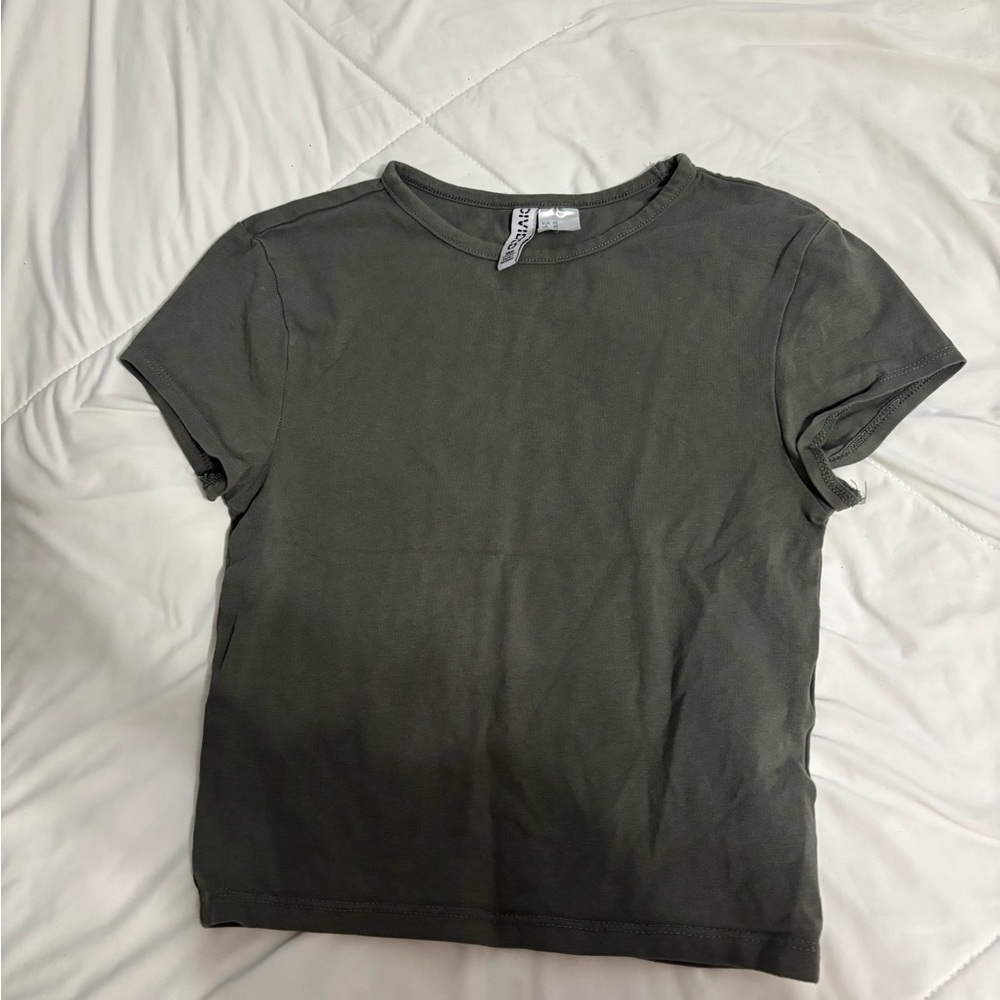 H&M Divided Green Crop Top